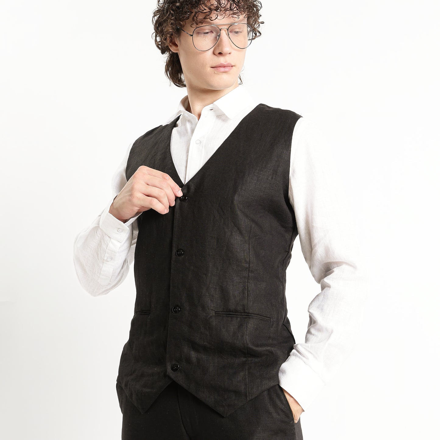 Vero – Premium 25 Lea Linen Waistcoat – Noiré