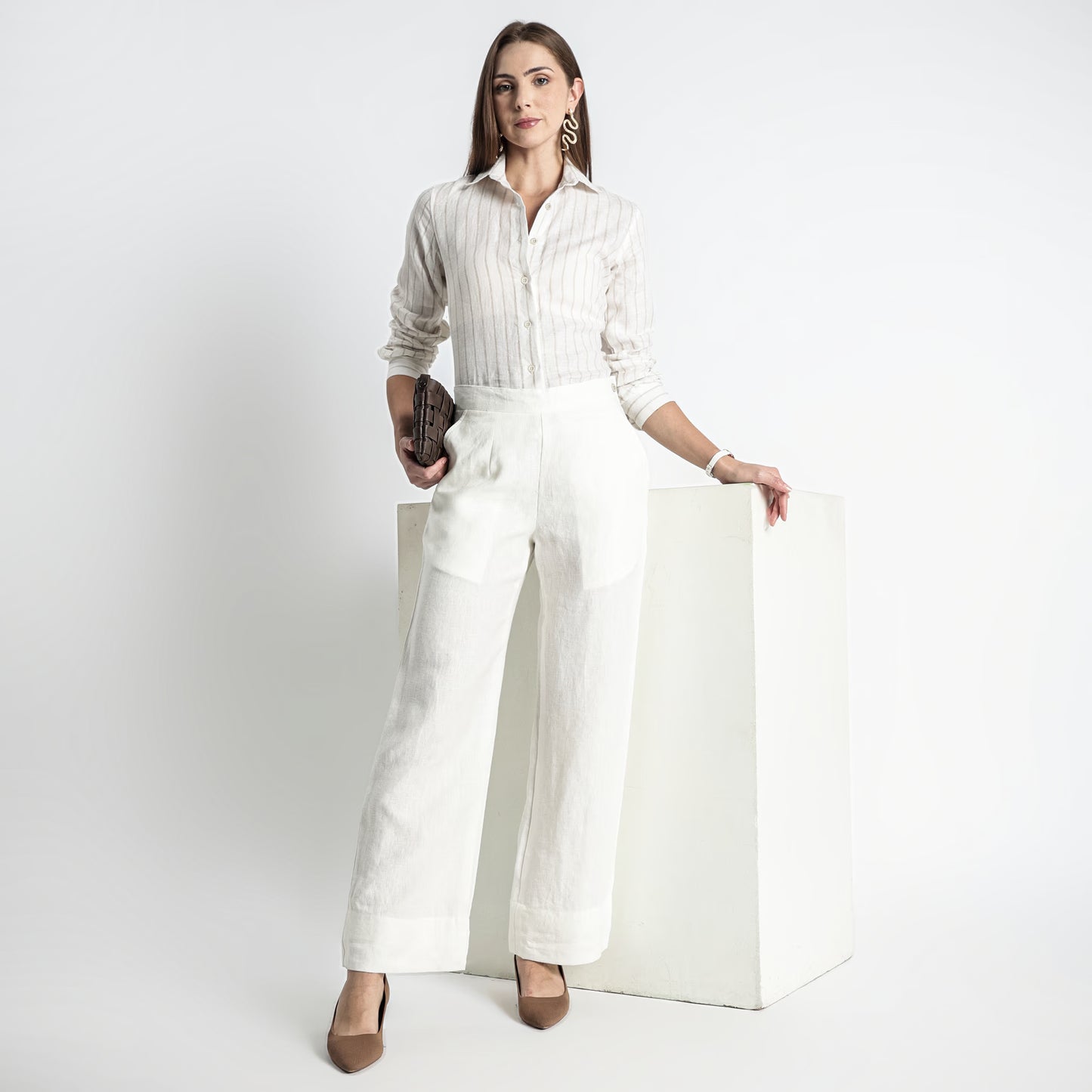 Moscow – Double Pleated Straight-Leg Linen Trousers – Ivory