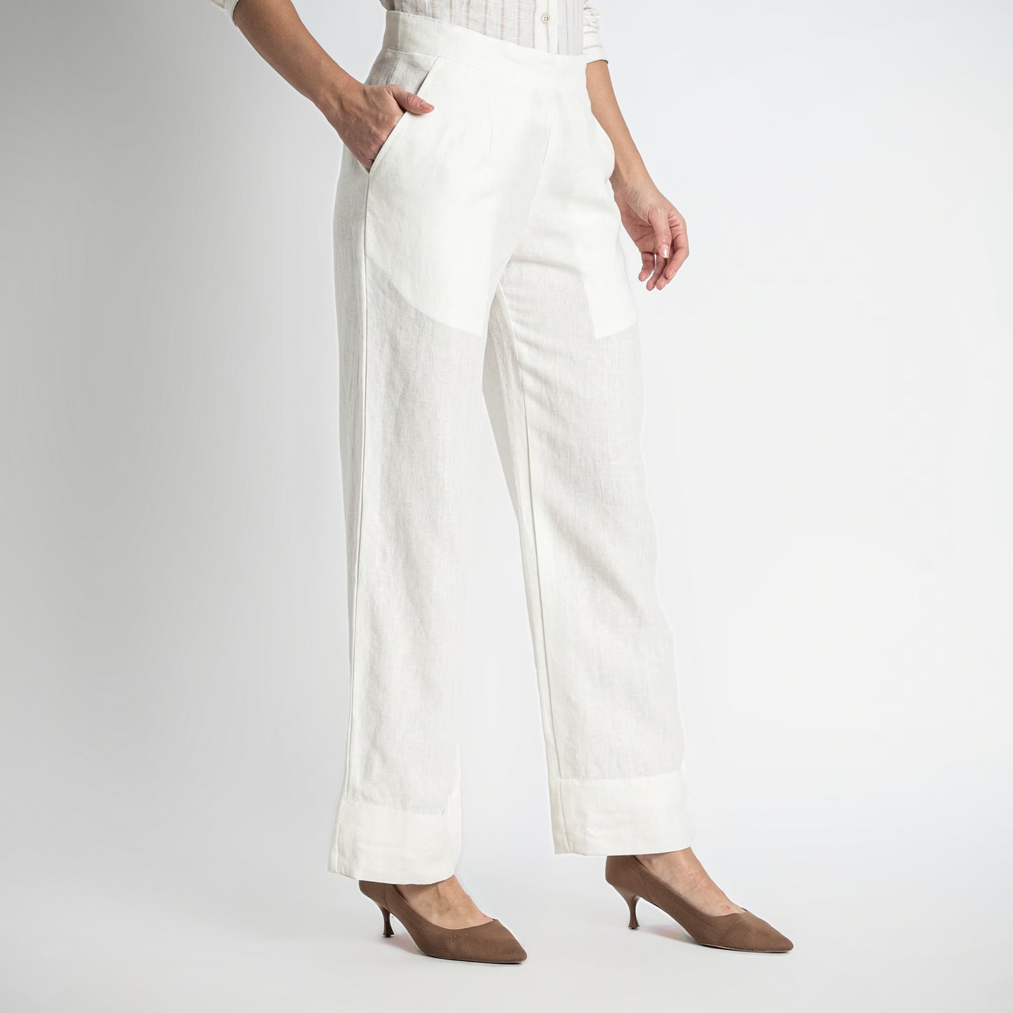 Moscow – Double Pleated Straight-Leg Linen Trousers – Ivory