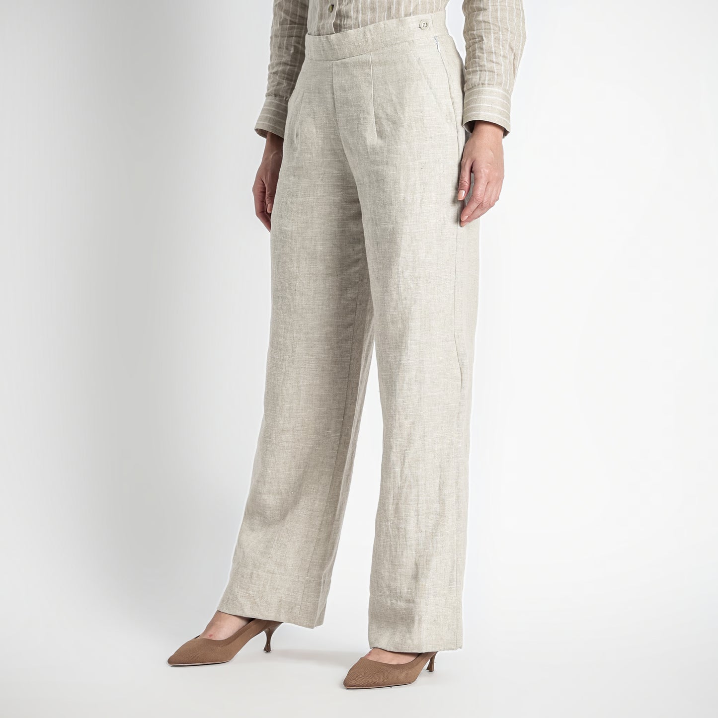 Moscow – Double Pleated Straight-Leg Linen Trousers – Sand