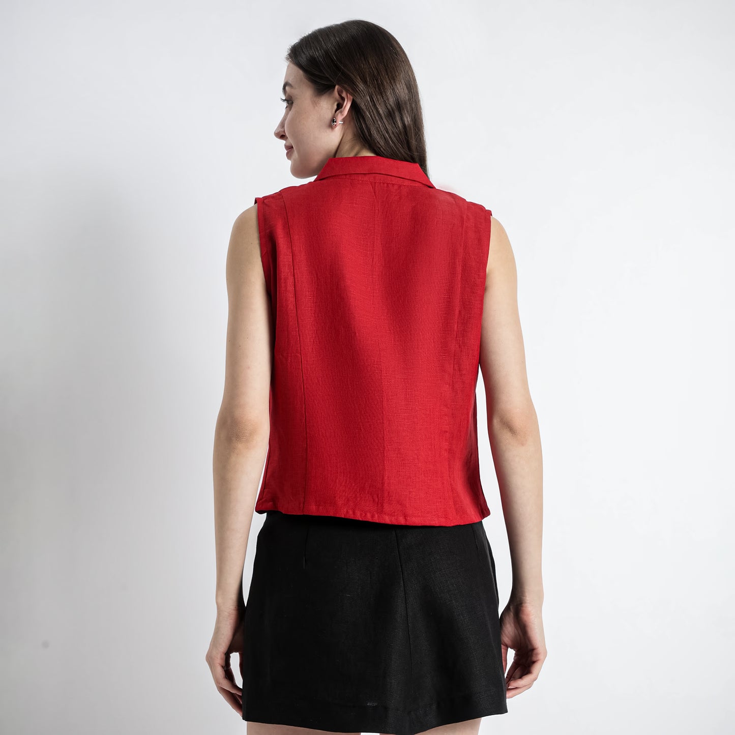 Laura – Tailored Notch Lapel Linen Vest Top – Crimson