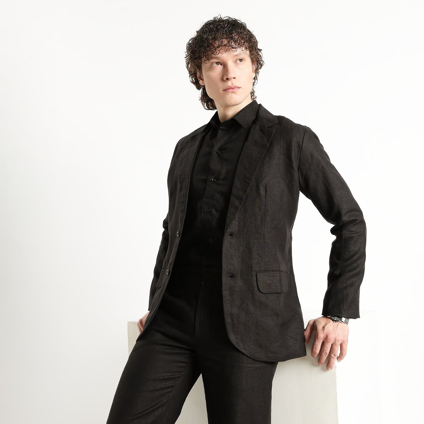 Senor – Luxury Tailored 25 Lea Pure Linen Blazer – Noiré