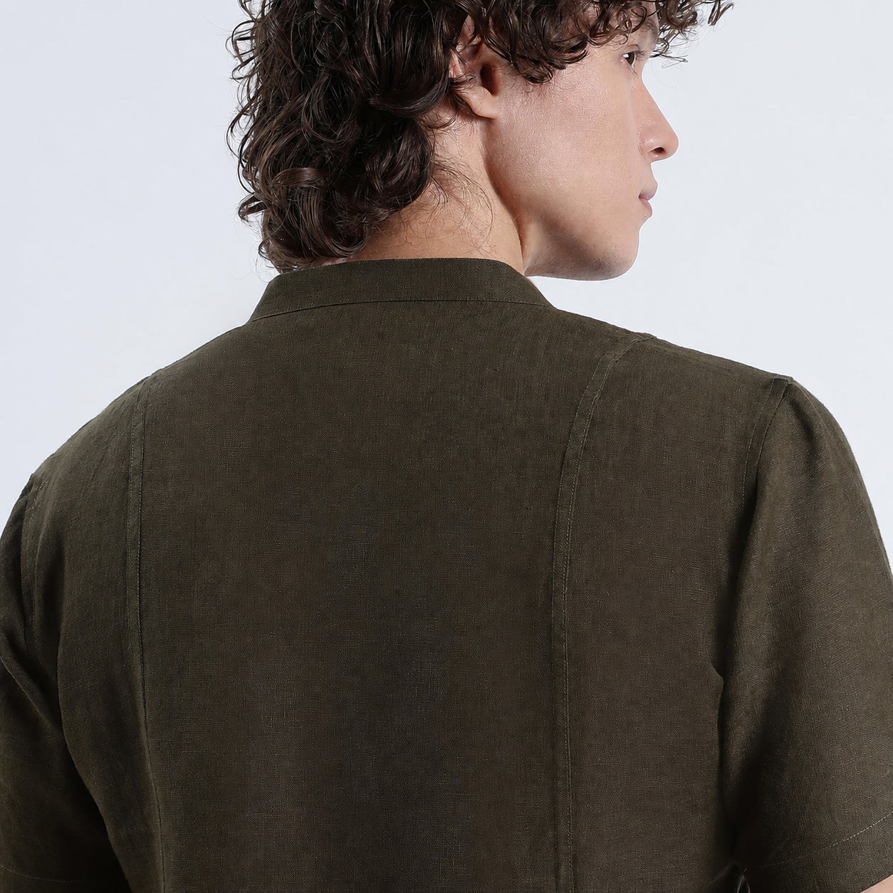 Tovi – Premium Linen V-Neck T-Shirt – Dark Olive