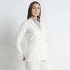 Belucci – Tailored Notch Lapel Linen Blazer – Ivory