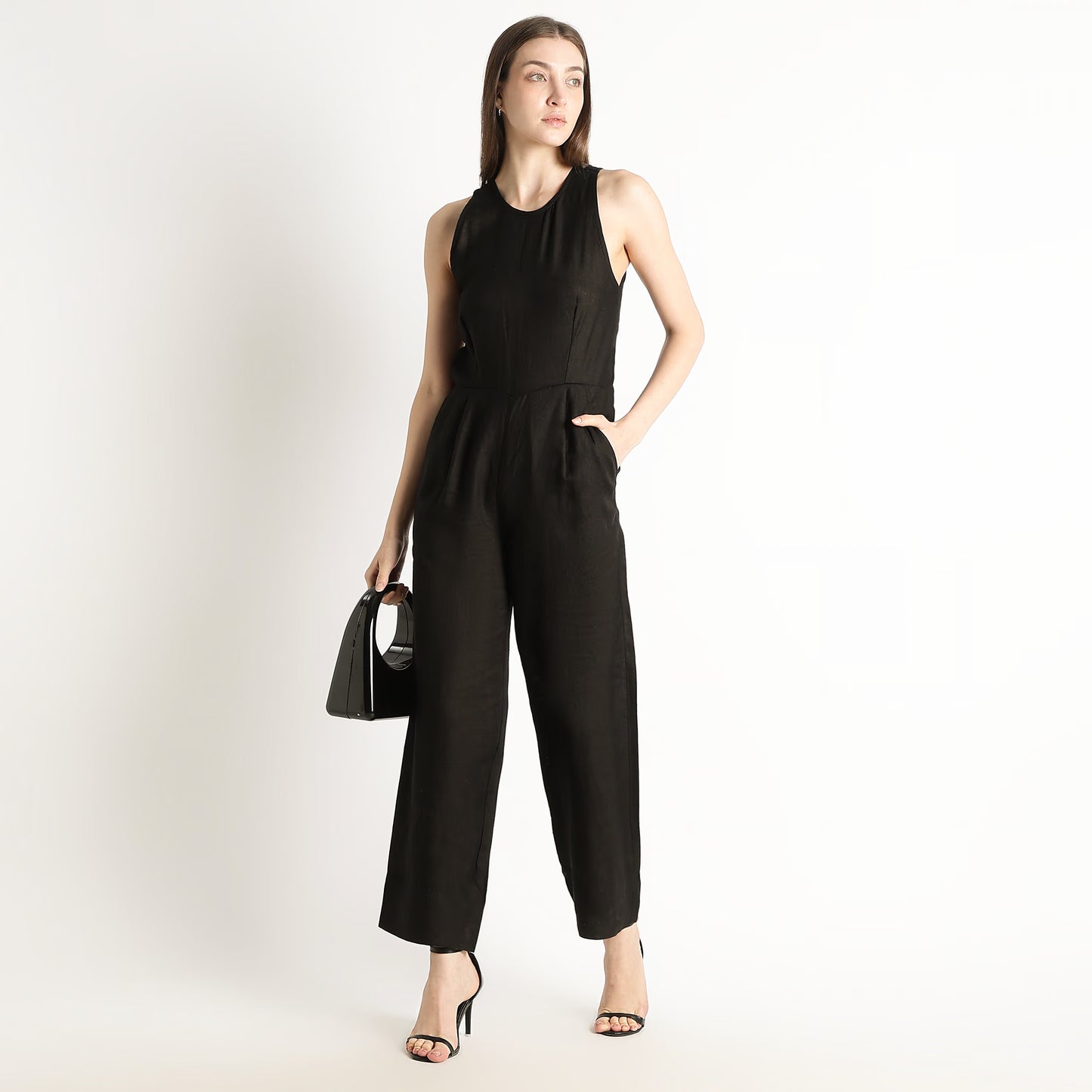 Velora – Sleeveless Wide-Leg Linen Jumpsuit – Noiré