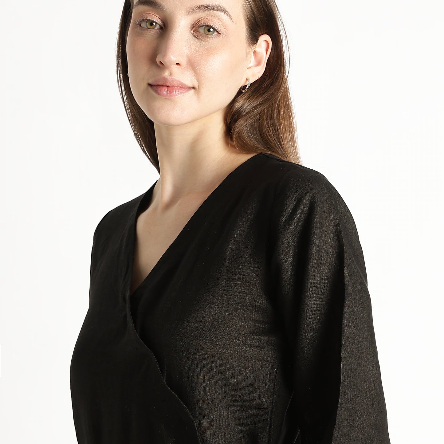 Milano – Fluid Wrap-Style Linen Dress – Noiré