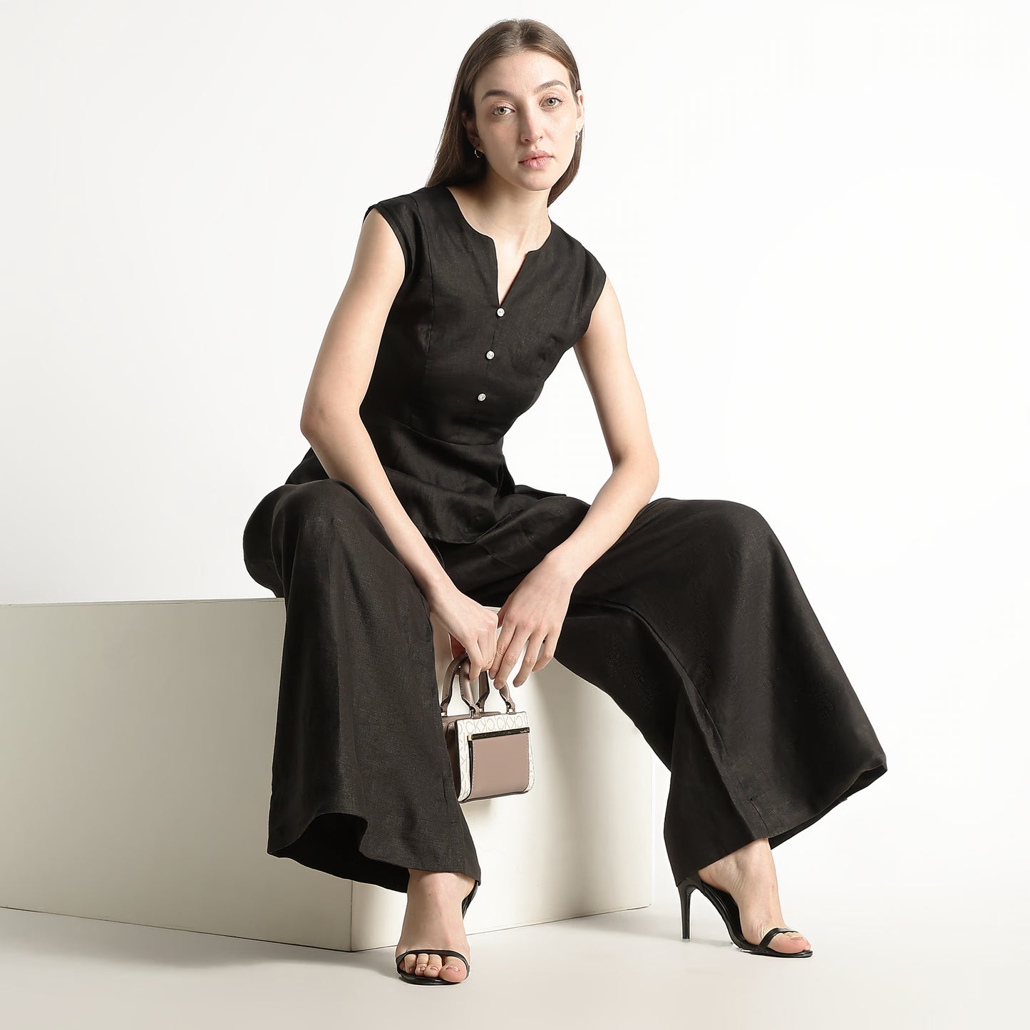 Monroe – Premium Bustlock Peplum Linen Top – Noiré
