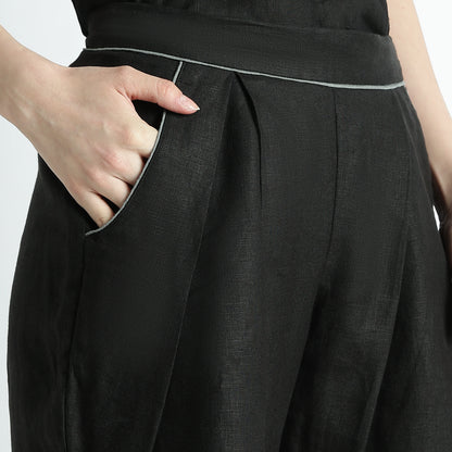 Audrey – Premium Pleated Wide-Leg Linen Trousers – Noiré