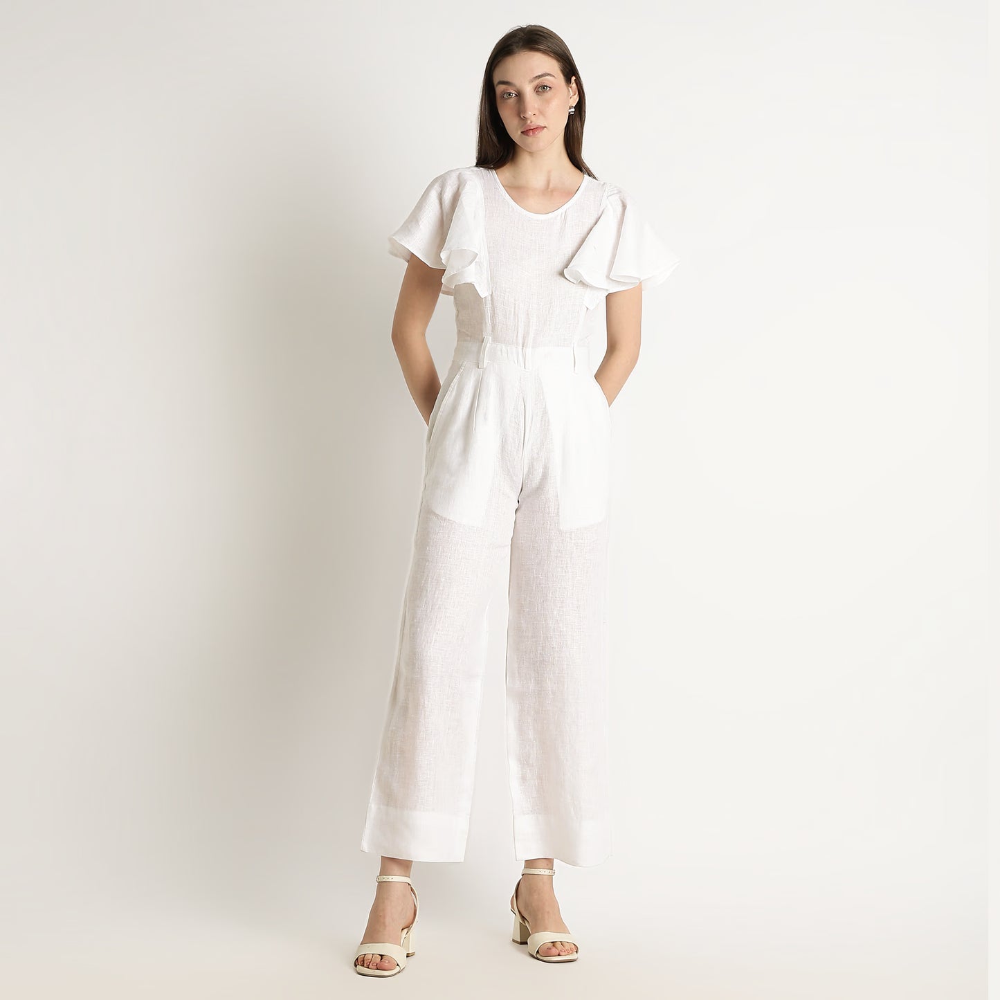 Verona – Fluid Ruffle Sleeve Linen Jumpsuit – Blanc