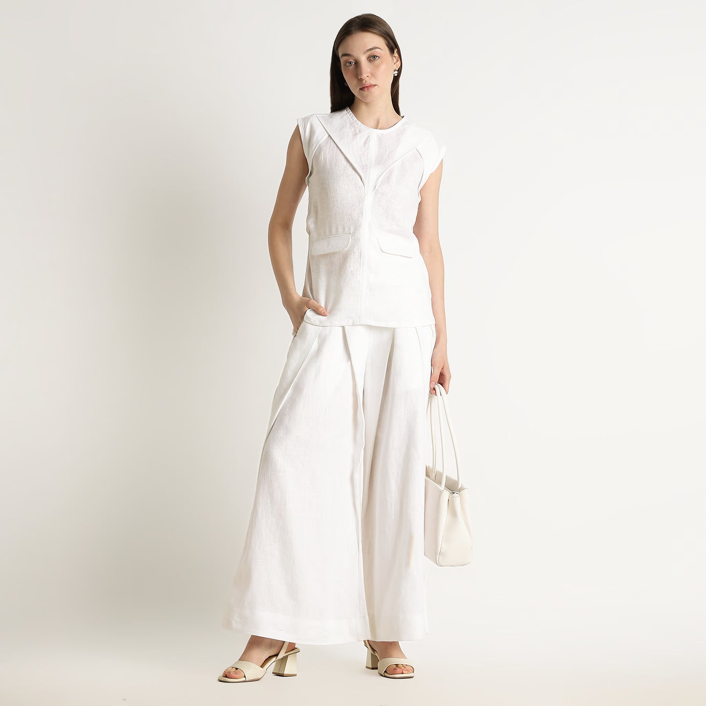 Athena – Premium Tulip Lapel Linen Gilet – Blanc