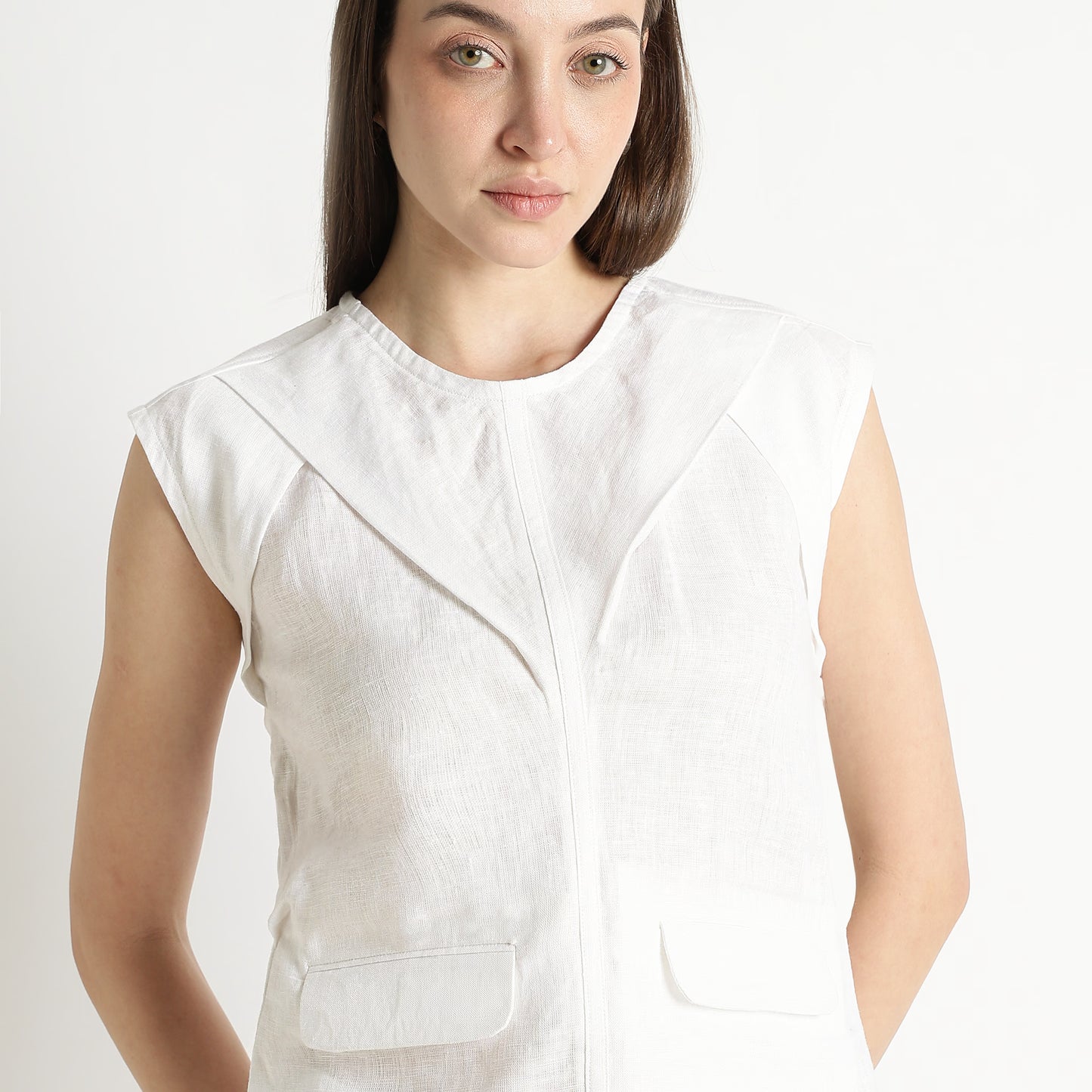 Athena – Premium Tulip Lapel Linen Gilet – Blanc