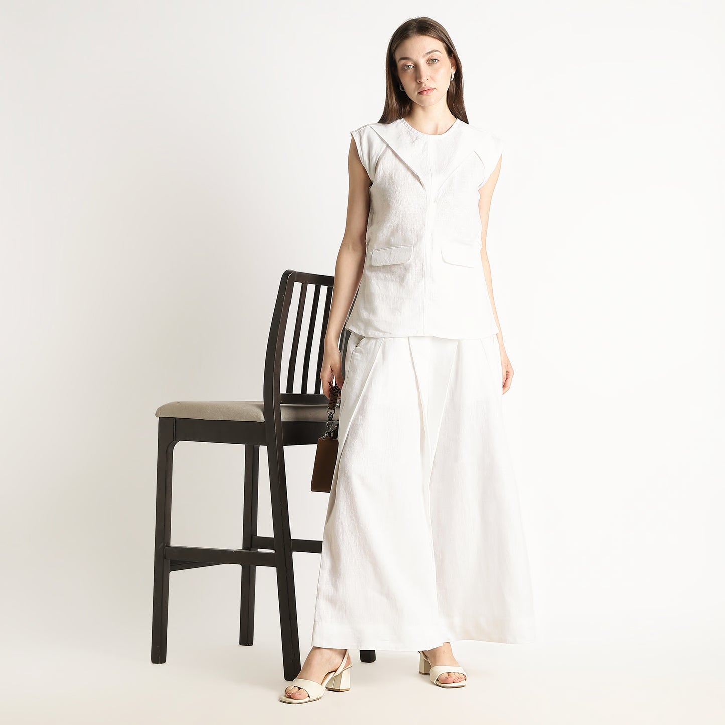 Audrey – Premium Pleated Wide-Leg Linen Trousers – Blanc