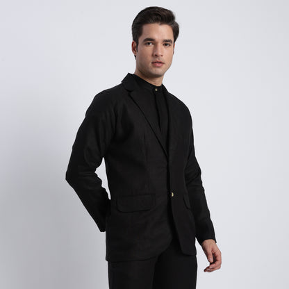 Classic men’s black linen single-breasted blazer with a refined tailored fit