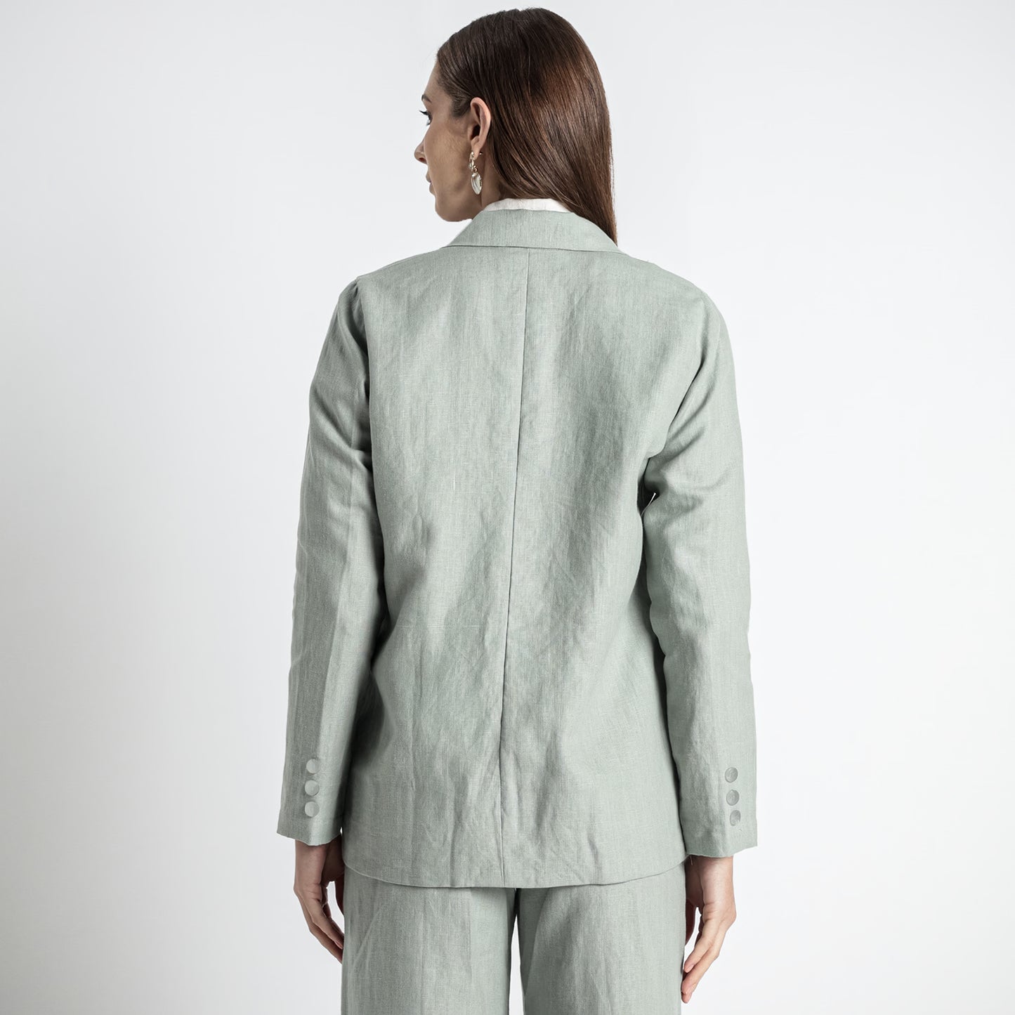Belucci – Tailored Notch Lapel Linen Blazer – Olive