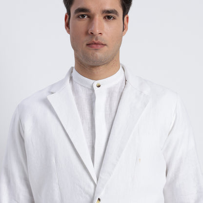 Men’s linen single-breasted blazer in Blanc with notch lapels and a clean tailored fit