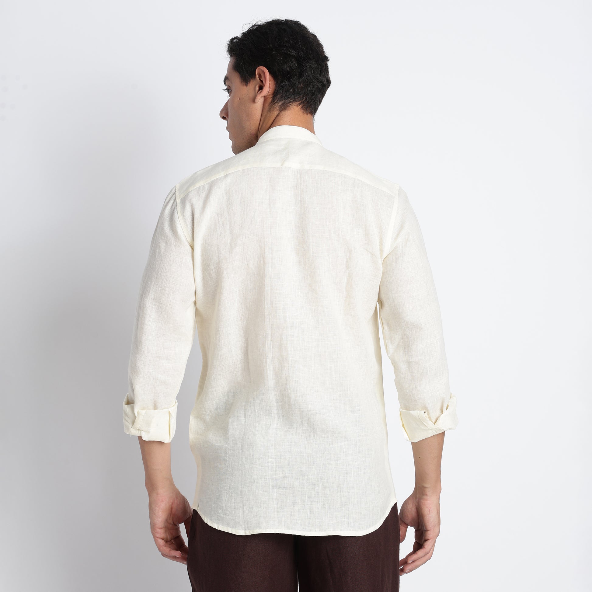 Men’s butter linen Korean band collar shirt with clean minimalist design