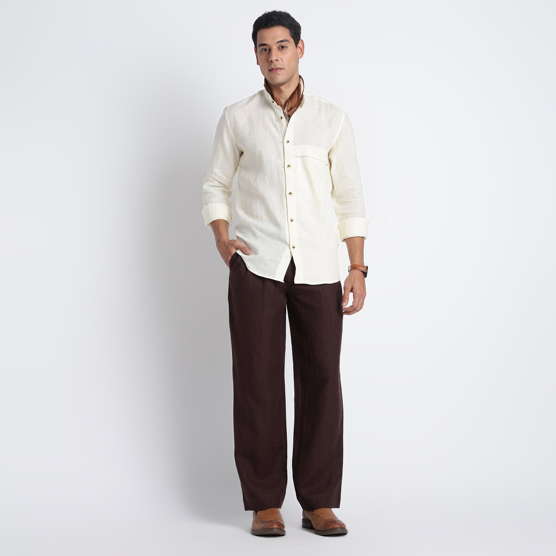 Minimal men’s linen shirt in butter with refined modern tailoring